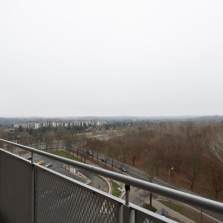 Penthouse With A View Of Lodz & Free Parking Apartment Bagian luar foto