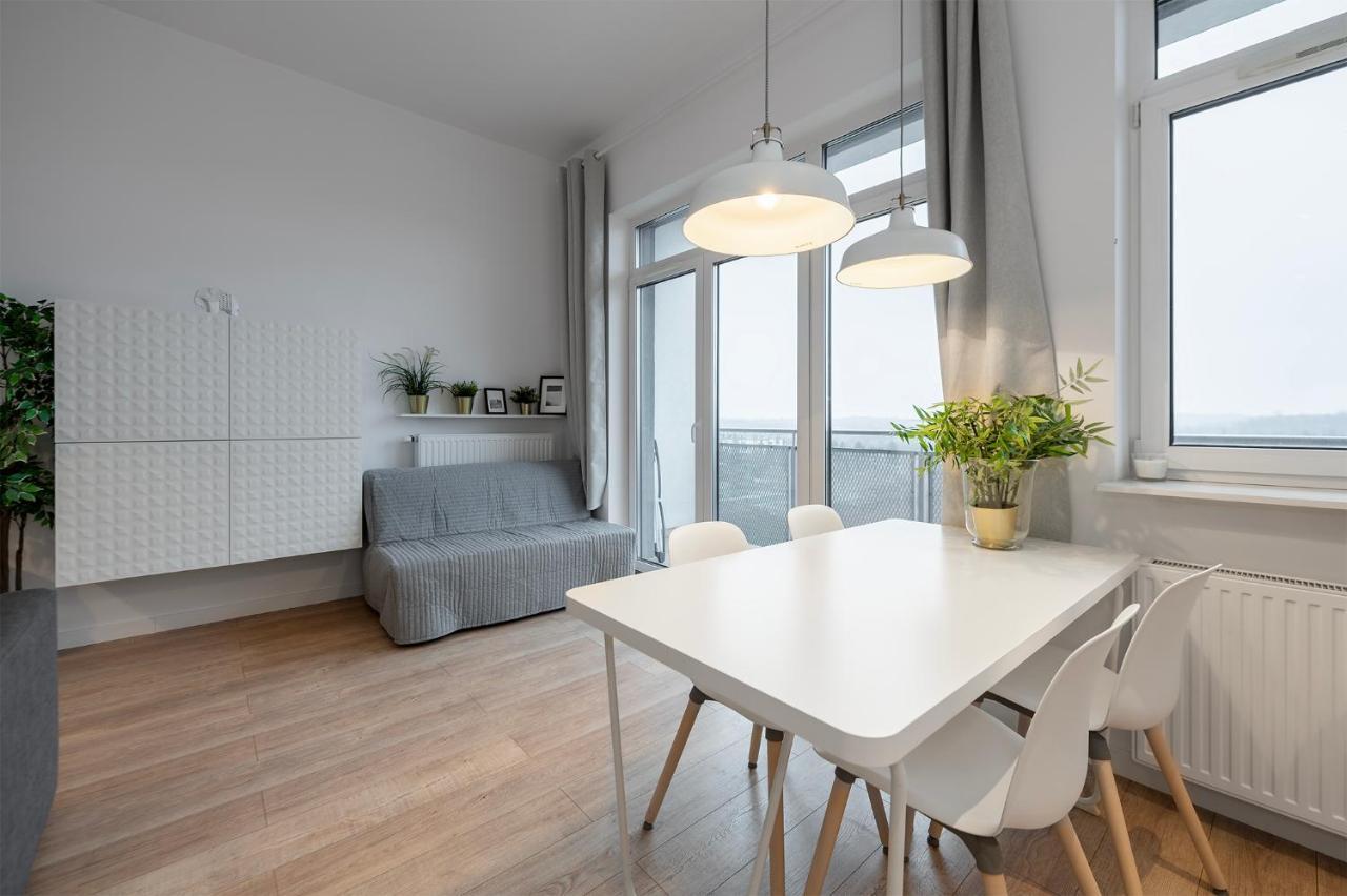 Penthouse With A View Of Lodz & Free Parking Apartment Bagian luar foto