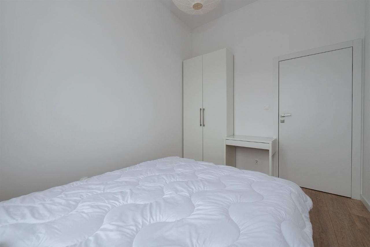Penthouse With A View Of Lodz & Free Parking Apartment Bagian luar foto